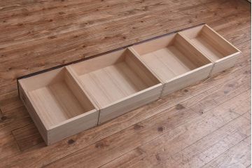 中古　北海道民芸家具　特注品　シックな佇まいのサイドボード(収納棚、戸棚)