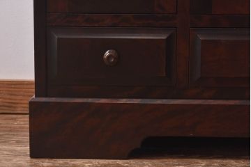 中古　北海道民芸家具　特注品　シックな佇まいのサイドボード(収納棚、戸棚)