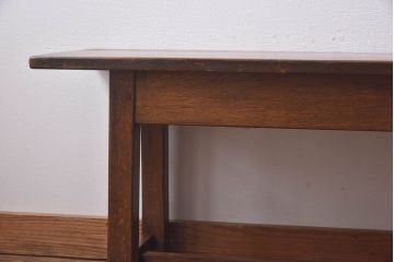ヴィンテージ家具　イギリスビンテージ　オーク材　シンプルなデザインが格好いい大型ベンチ(長椅子、飾り台)(1)