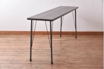 レトロ家具　昭和レトロ　ラワン材一枚板　古い木の質感が味わい深い鉄脚テーブル(コンソールテーブル、作業台)(1)