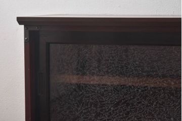 アンティーク家具　和製アンティーク　結霜ガラス　艶やかな漆塗りが上品な時代箪笥ローボード(リビングボード)