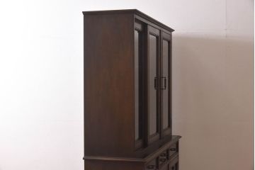 中古　永田良介商店　高級感のある引き戸付き食器棚(カップボード、収納棚、キャビネット)(定価約120万円)