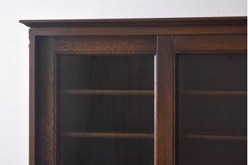 中古　永田良介商店　高級感のある引き戸付き食器棚(カップボード、収納棚、キャビネット)(定価約120万円)