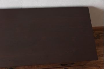 アンティーク家具　リメイク　前面ケヤキ材　漆塗りの赤が艶やかな時代箪笥ローチェスト(引き出し、ローボード、リビングボード)(大)