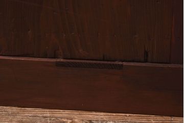 アンティーク家具　リメイク　前面ケヤキ材　漆塗りの赤が艶やかな時代箪笥ローチェスト(引き出し、ローボード、リビングボード)(大)