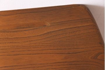 ビンテージ家具　北欧ヴィンテージ　希少品!ERCOL(アーコール)のサイドキャビネット(サイドボード、リビングボード)