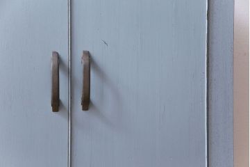 昭和期　ペイント家具　レトロなコーナーキャビネット(収納棚)