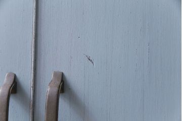 昭和期　ペイント家具　レトロなコーナーキャビネット(収納棚)