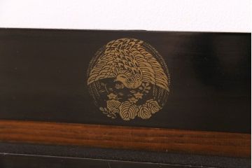 アンティーク雑貨　昭和初期　朱雀の文様があしらわれた二つ折り衣桁(着物掛け)