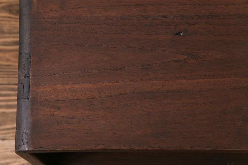 レトロ家具　昭和レトロ　海を思わせる色ガラスが美しい丸窓のローボード(戸棚、収納棚、リビングボード)