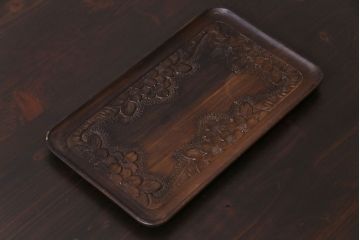 アンティーク雑貨　中古　伝統工芸軽井沢彫り　桜の彫りが美しいトレー(長角盆)