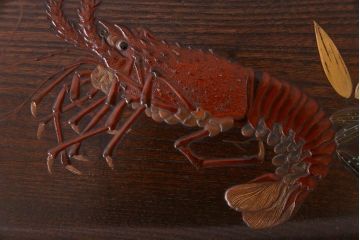 アンティーク雑貨　和製アンティーク　大正期　ケヤキ材　伊勢海老のデザインが目をひくお盆(トレー)