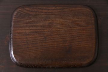 アンティーク雑貨　和製アンティーク　大正期　ケヤキ材　伊勢海老のデザインが目をひくお盆(トレー)