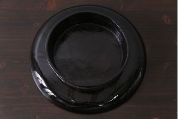 和製アンティーク　会津漆器　朱赤の漆塗りが美しい高台付き丸盆(丸膳)(2)