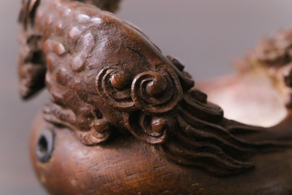 アンティーク雑貨　古民具・骨董　和製アンティーク　繊細な獅子彫刻が施された墨壺