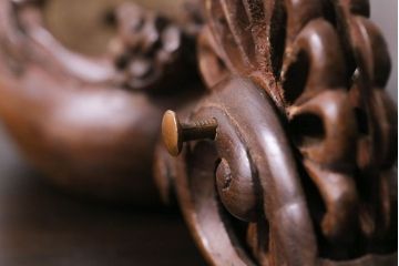 アンティーク雑貨　古民具・骨董　和製アンティーク　繊細な獅子彫刻が施された墨壺