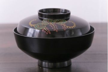 和製アンティーク　素朴な絵柄が個性的な木製椀5客