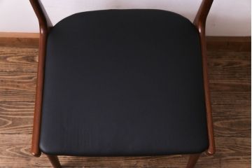 ヴィンテージ家具　北欧ビンテージ　チーク材　スタイリッシュなフォルムが格好いいダイニングチェア(椅子)(2)