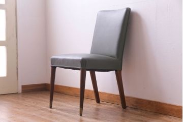 ビンテージ家具　イギリスヴィンテージ　チーク材　大人の空間に似合うシックなダイニングチェア(ワークチェア、イス)