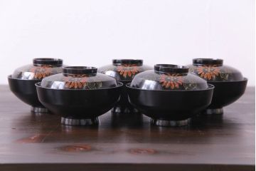 和製アンティーク　素朴な絵柄が個性的な木製椀5客(2)