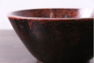 アンティーク雑貨　昭和期　民芸品　漆塗り　漆桶のような独特の趣きが魅力の菓子鉢(深皿、ボール)
