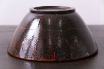 アンティーク雑貨　昭和期　民芸品　漆塗り　漆桶のような独特の趣きが魅力の菓子鉢(深皿、ボール)