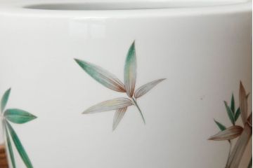 アンティーク雑貨　ノリタケ・則武(日陶) 　竹モチーフが和の風情を感じる火鉢(手あぶり、鉢カバー)