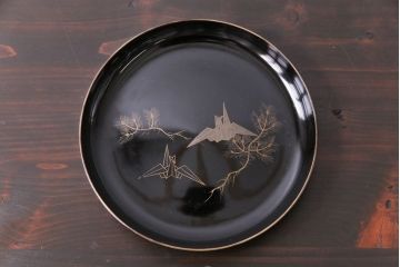 和製アンティーク　大正昭和初期　蒔絵　折鶴の図柄が可愛らしい木製皿4枚セット(漆器)