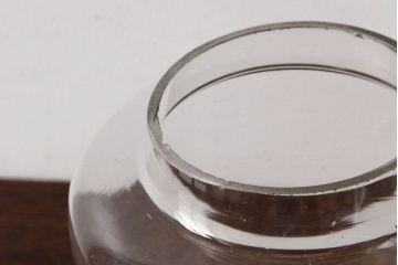アンティーク雑貨　昭和レトロ　味のあるアルミ蓋の筒型ガラス瓶(キャニスター)