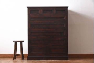 中古美品　松本民芸家具　直線的なデザインがスタイリッシュなF型整理タンス(チェスト)(定価約36万円)