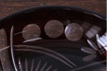 アンティーク雑貨　アンティーク　モダンなデザインの赤被せ切子ガラス皿(和食器)
