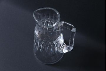 アンティーク雑貨　中古　バカラ(Baccarat)　廃盤品　アサス　上品な佇まいが魅力のピッチャー(水差し)
