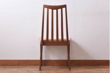アンティーク家具　G-PLAN(ジープラン)　優しげな色合いの北欧風ダイニングチェア(椅子)(1)