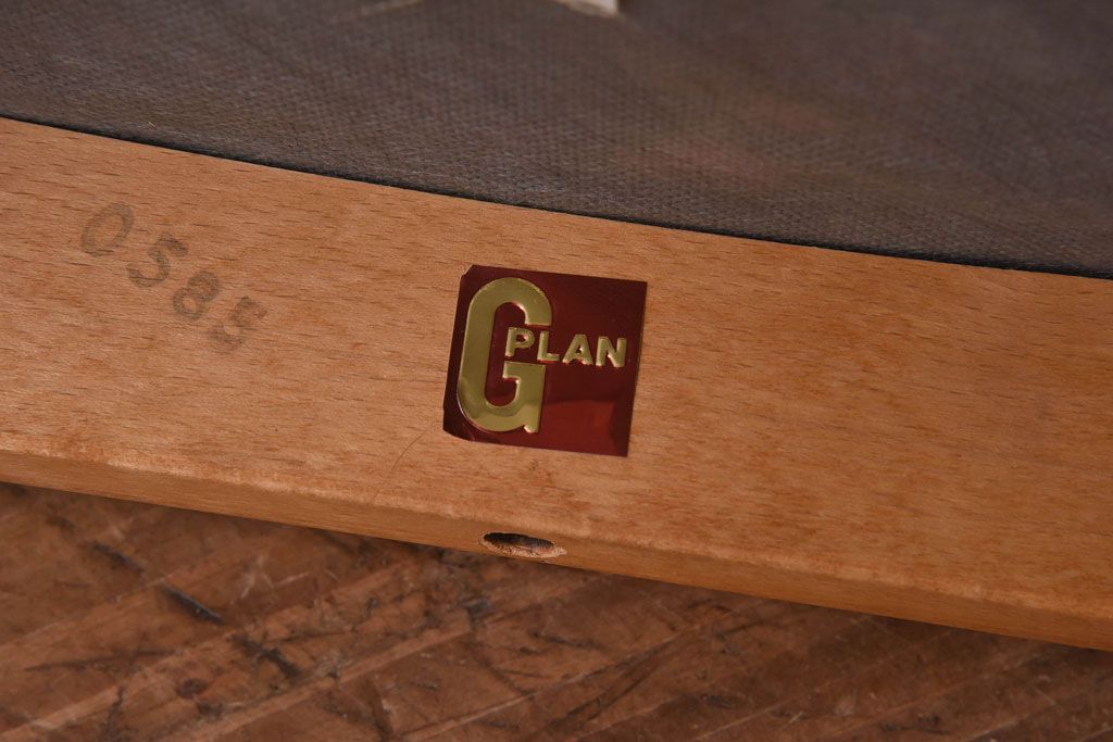 アンティーク家具　G-PLAN(ジープラン)　優しげな色合いの北欧風ダイニングチェア(椅子)(2)