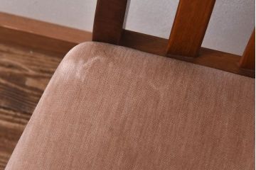 アンティーク家具　G-PLAN(ジープラン)　優しげな色合いの北欧風ダイニングチェア(椅子)(3)