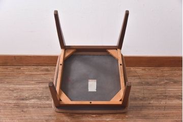 アンティーク家具　G-PLAN(ジープラン)　優しげな色合いの北欧風ダイニングチェア(椅子)(3)