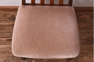 アンティーク家具　G-PLAN(ジープラン)　優しげな色合いの北欧風ダイニングチェア(椅子)