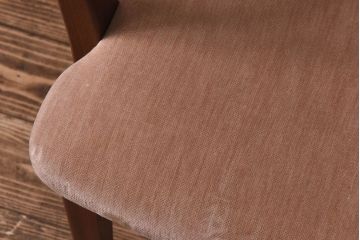 北欧家具　G-PLAN(ジープラン)　すっきりとして温かみのあるアームチェア(ダイニングチェア、椅子)(2)