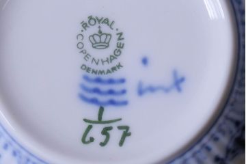 アンティーク雑貨　中古　ROYAL COPENHAGEN(ロイヤルコペンハーゲン)　ブルーフルーテッド　ハーフレース　クリーマー・シュガーポットセット(廃盤品)