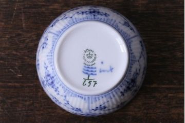 アンティーク雑貨　中古　ROYAL COPENHAGEN(ロイヤルコペンハーゲン)　ブルーフルーテッド　ハーフレース　クリーマー・シュガーポットセット(廃盤品)