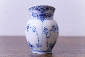 アンティーク雑貨　中古　ROYAL COPENHAGEN(ロイヤルコペンハーゲン)　ブルーフルーテッド　ハーフレース　クリーマー・シュガーポットセット(廃盤品)