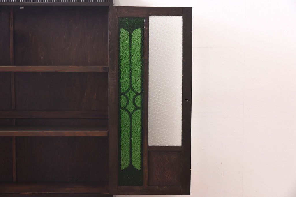 アンティーク家具　当時ものガラス入り　大正ロマンな味わいが魅力のブックケース(本箱、収納棚)