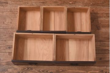 アンティーク家具　当時ものガラス入り　大正ロマンな味わいが魅力のブックケース(本箱、収納棚)