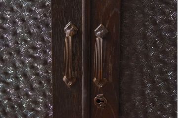 アンティーク家具　当時ものガラス入り　大正ロマンな味わいが魅力のブックケース(本箱、収納棚)