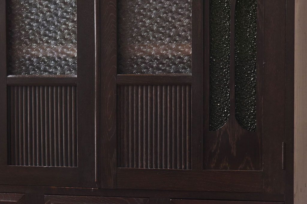 アンティーク家具　当時ものガラス入り　大正ロマンな味わいが魅力のブックケース(本箱、収納棚)