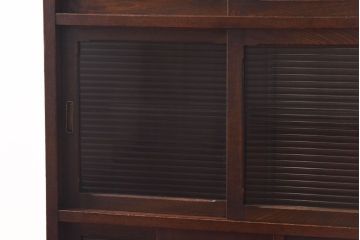 アンティーク家具　モールガラス入り!引き戸がおしゃれな和製アンティークの食器棚(収納棚・カップボード)