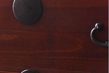 アンティーク家具　和製アンティーク　ヒノキ材　時を経た味わいが魅力の重ね箪笥(衣装箪笥、引き出し)(1)