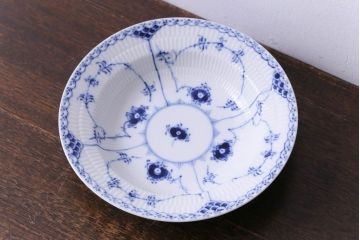 中古　ROYAL COPENHAGEN(ロイヤルコペンハーゲン)　ブルーフルーテッド　ハーフレース　21.5cm　スープディッシュ(深皿)