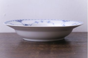 中古　ROYAL COPENHAGEN(ロイヤルコペンハーゲン)　ブルーフルーテッド　ハーフレース　21.5cm　スープディッシュ(深皿)