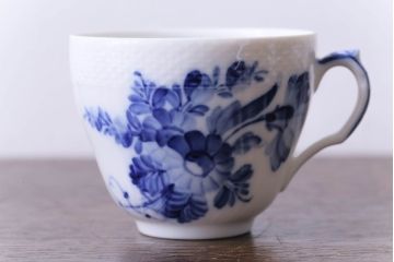中古　ROYAL COPENHAGEN(ロイヤルコペンハーゲン)　ブルーフラワー　カーブ　コーヒーカップ&ソーサー(洋食器)2客セット